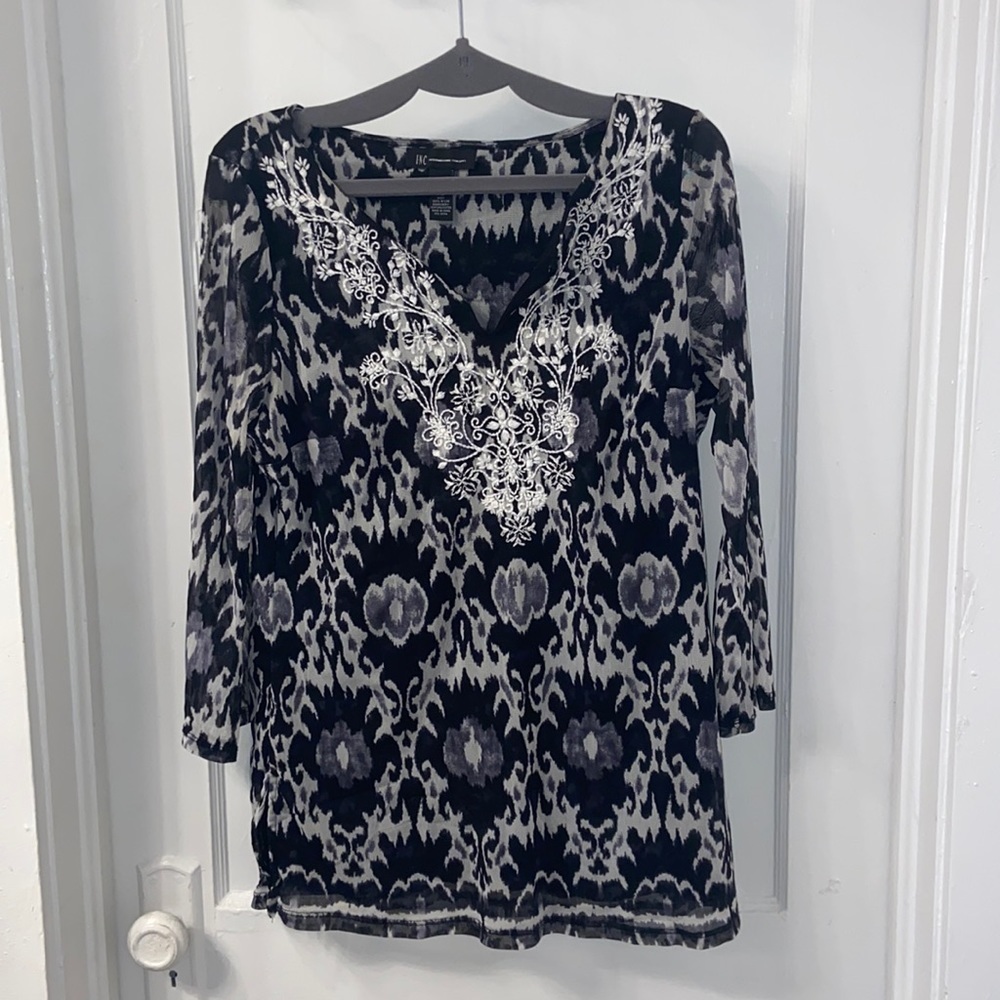 I.N.C. Embroidery Blouse Size: XL